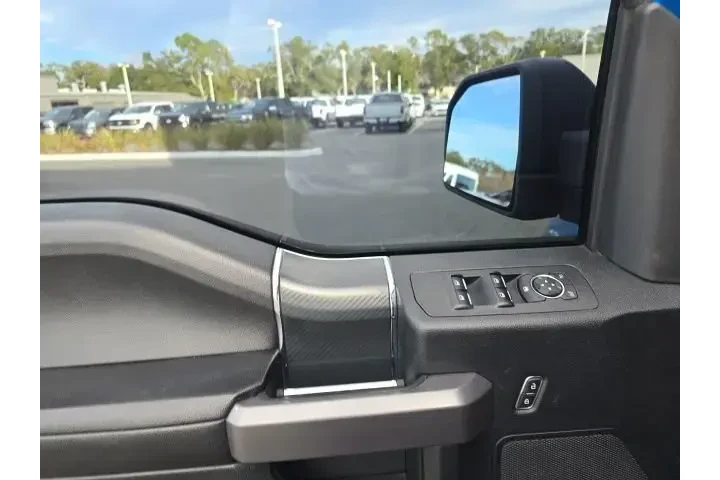 $21976 : Ford F-150 2019 4x4 Lariat 4 image 9