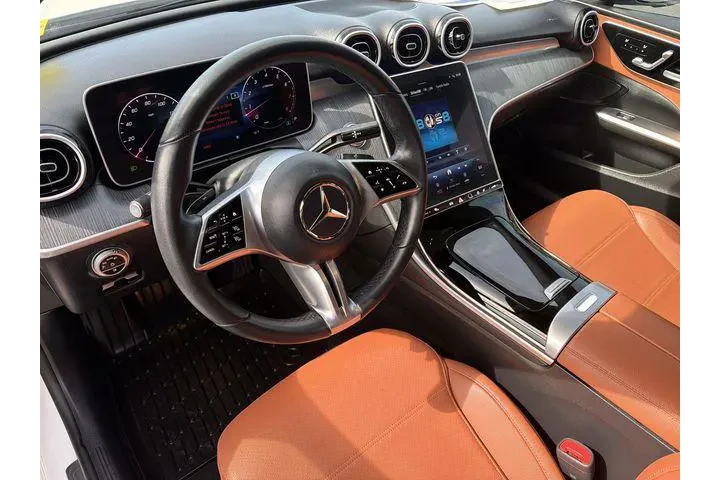 $38323 : Mercedes-Benz C-Class 2024 C image 2