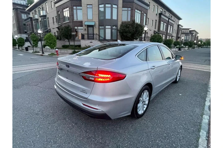 $10495 : 2019 FORD FUSION SEL HYBRID S image 6