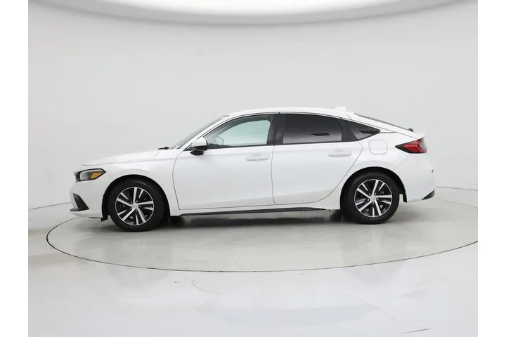 $24998 : Honda Civic 2024 LX 4dr Hatc image 3