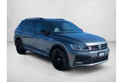 $17495 : Volkswagen Tiguan 2020 SE 4d thumbnail