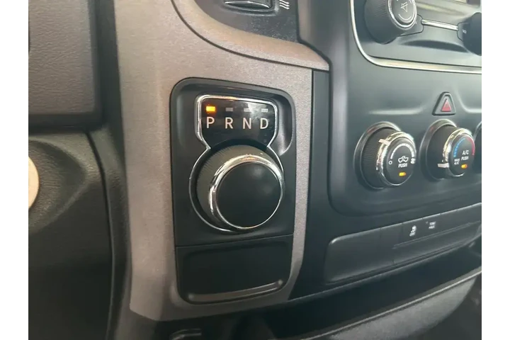 $19910 : Ram 1500 2016 4x2 Express 4d image 8