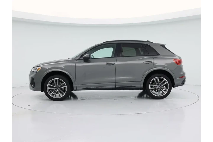 $28998 : Audi Q3 2022 AWD quattro S l image 3