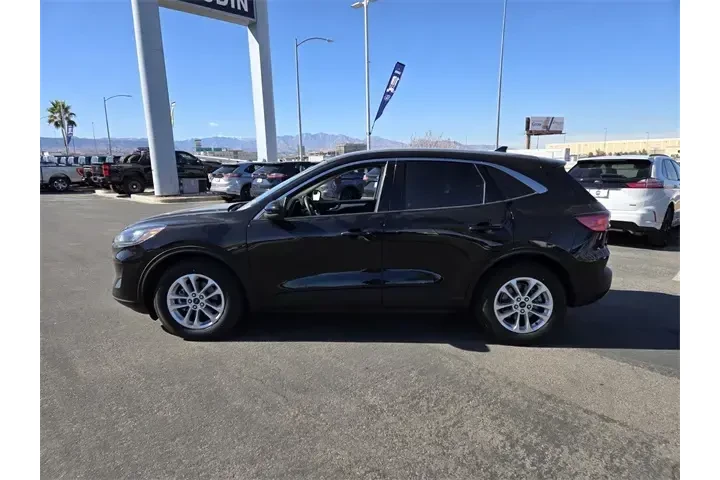 $13448 : Ford Escape 2020 SE 4dr SUV image 4