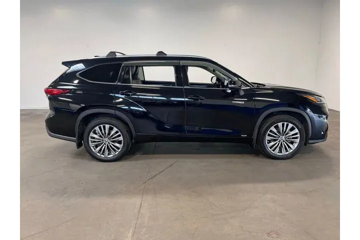 $39961 : Toyota Highlander Hybrid 202 image 2