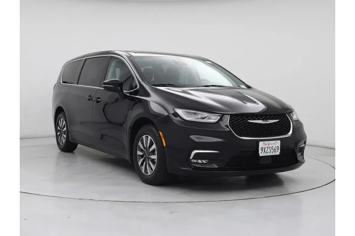 $26998 : Chrysler Pacifica Plug-In Hy image 1