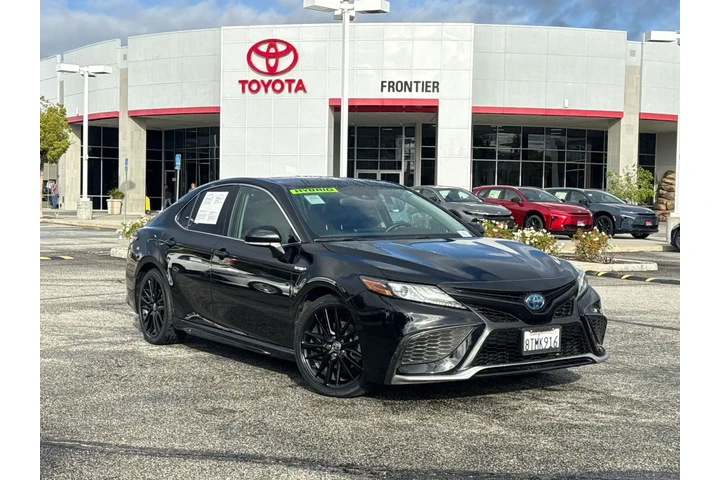 $25580 : Toyota Camry Hybrid 2021 XSE image 1