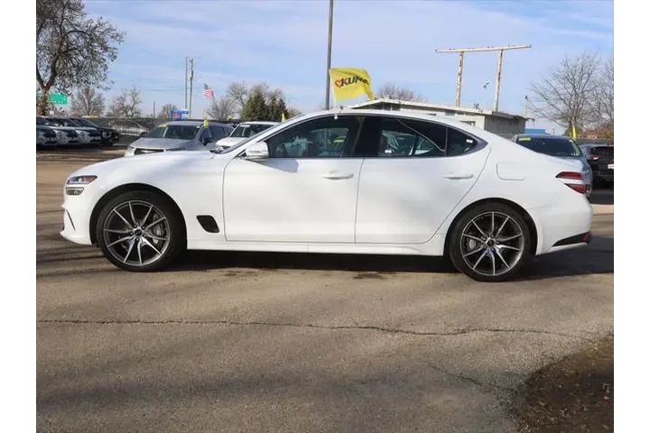 $30577 : Genesis G70 2025 2.5T Standa image 6