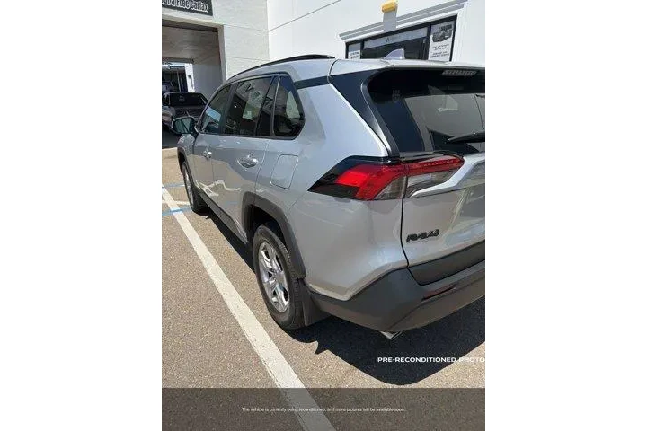 $32995 : Toyota RAV4 2025 XLE 4dr SUV image 9