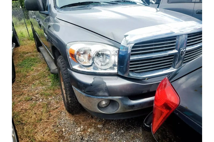 $5900 : 2008 DODGE RAM PICKUP 1500200 image 3