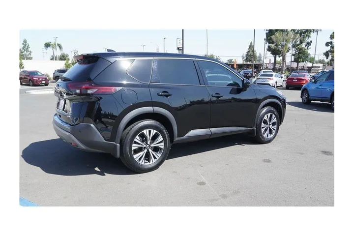 $20984 : 2021 Rogue SV image 6