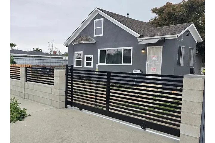 $2500 : LOCATION...LOCATION...LOCATION image 1