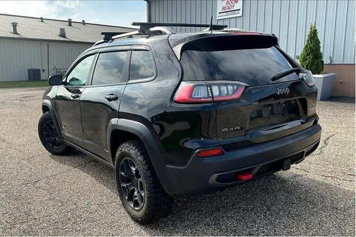 $24995 : Jeep Cherokee 2021 4x4 Trail image 5