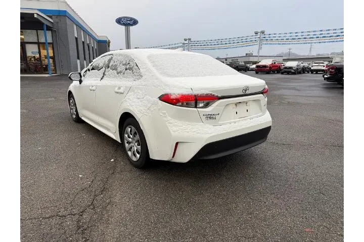 $18822 : Toyota Corolla 2023 LE 4dr S image 7