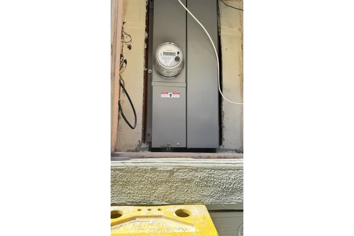 Romero’s Electric image 9