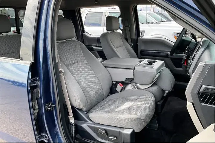 $22716 : Ford F-150 2016 4x2 XLT 4dr image 9