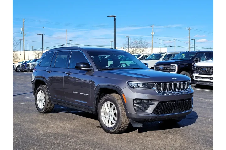 $35496 : Jeep Grand Cherokee 2025 4x4 image 1