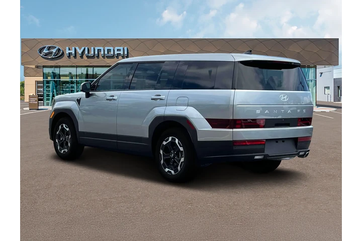 $26053 : Hyundai SANTA FE 2024 SE 4dr image 5