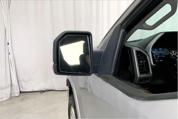 $28952 : Ford F-150 2020 4x4 Lariat 4 image 10