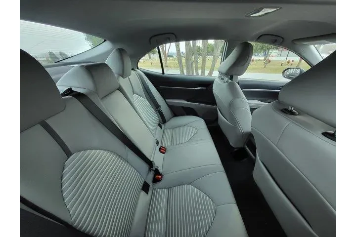 $22484 : Toyota Camry 2023 SE 4dr Sed image 9