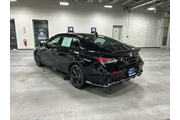 $27299 : Hyundai ELANTRA 2025 N Line thumbnail