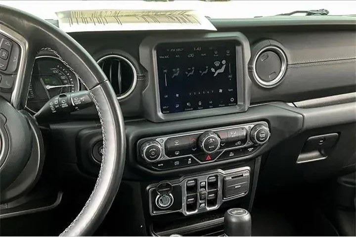 $29999 : Jeep Wrangler Unlimited 2021 image 6