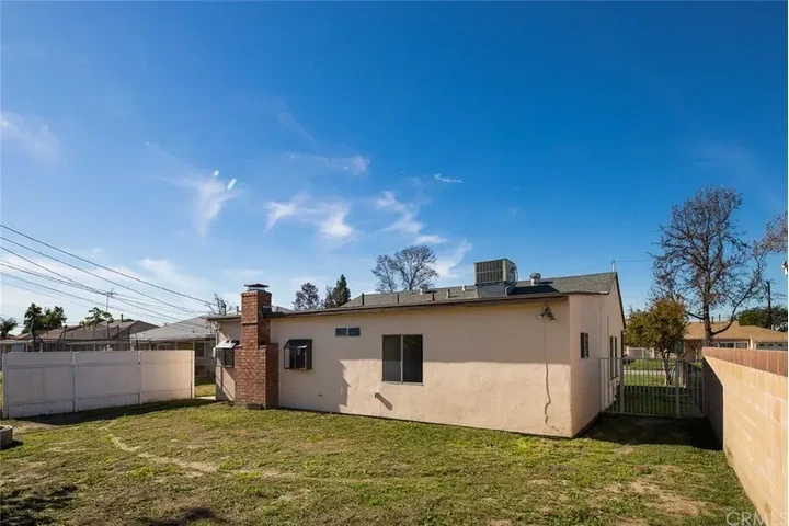 $1650 : Norwalk - Single Family Home image 2