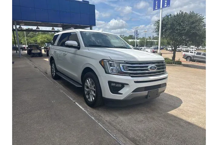 $30988 : Ford Expedition 2021 4x2 XLT image 4