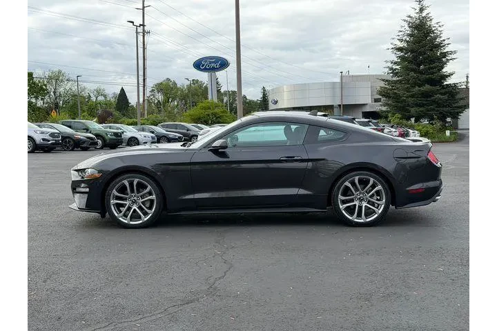 $27995 : Ford Mustang 2022 EcoBoost 2 image 7