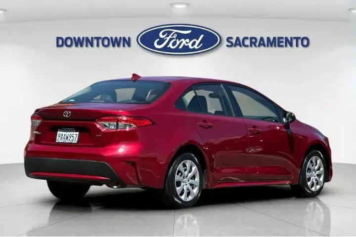 $20995 : Toyota Corolla 2022 LE 4dr S image 3