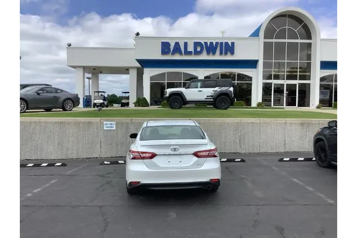 $25950 : Toyota Camry 2019 LE 4dr Sed image 6