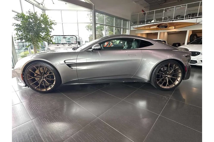 $219995 : 2025 Vantage image 5