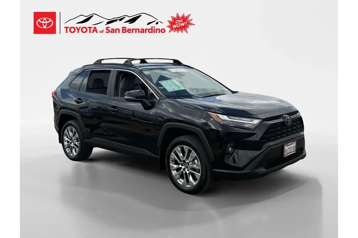 $39978 : Toyota RAV4 2025 XLE Premium image 7