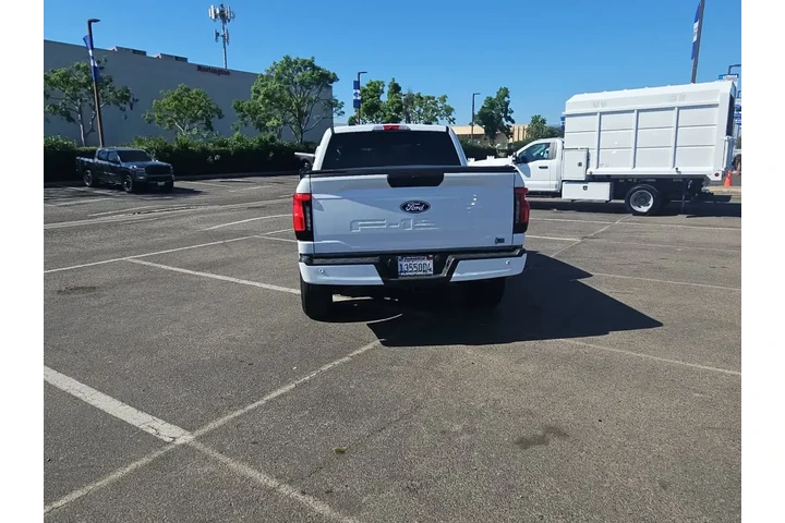 $39500 : Ford F-150 Lightning 2024 AW image 7