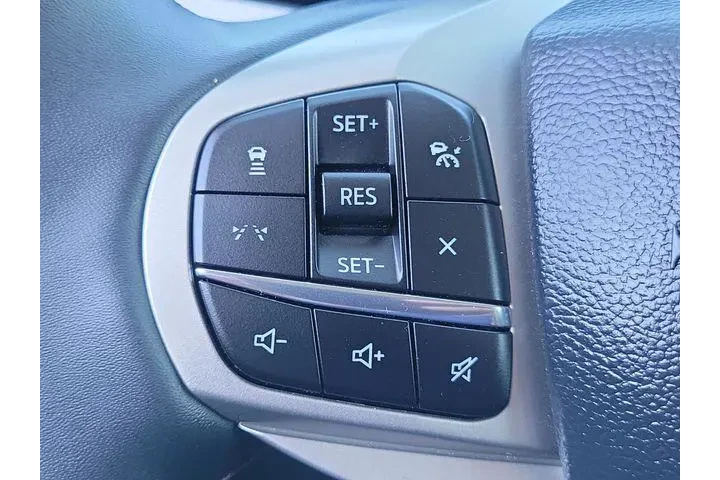 $39675 : Ford Explorer 2026 Active 4d image 8