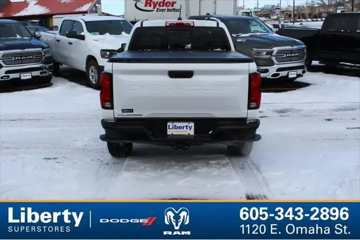 $37993 : Chevrolet Colorado 2023 4x4 image 4