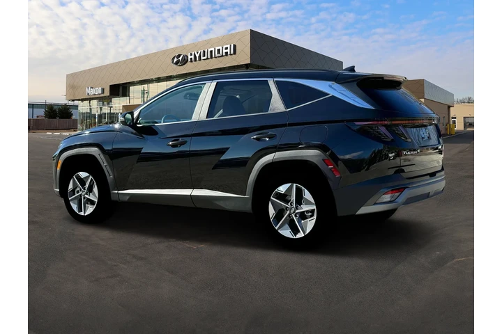 $35195 : Hyundai TUCSON 2025 AWD SEL image 4