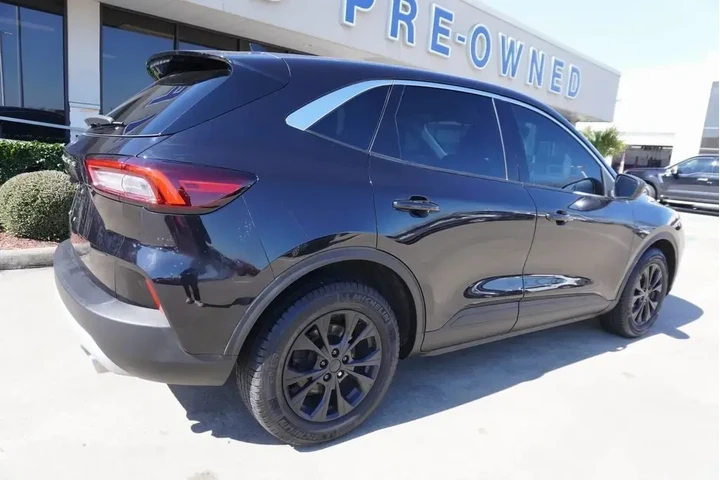 $19488 : Ford Escape 2023 Active 4dr image 6