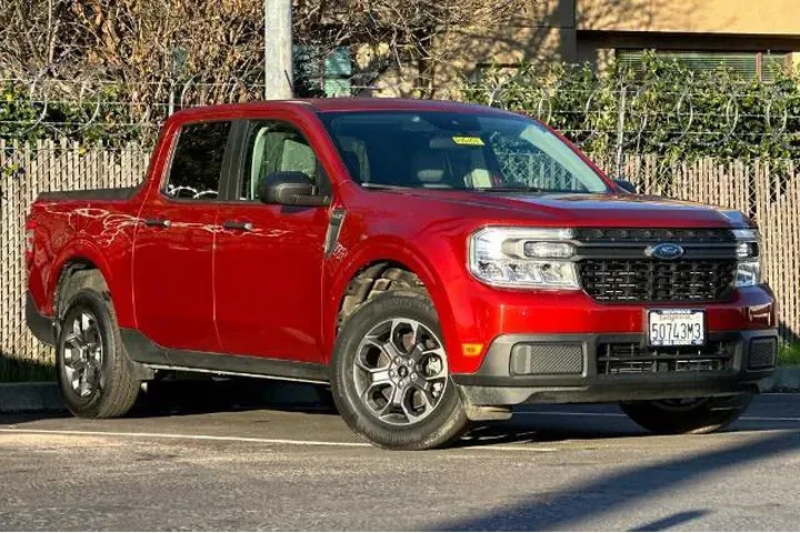 $25402 : Ford Maverick 2022 XLT 4dr S image 2