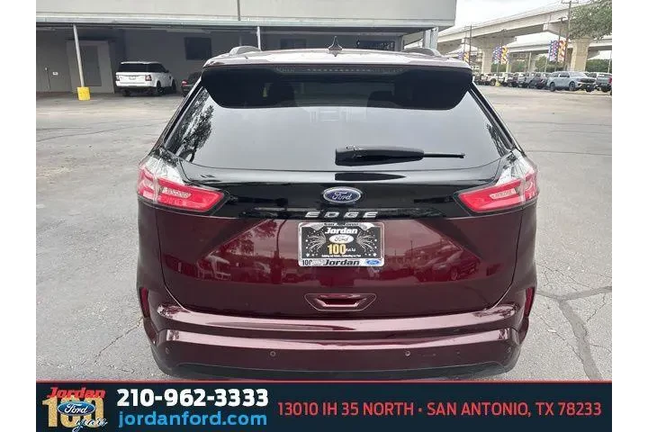 $27943 : Ford Edge 2023 AWD SEL 4dr C image 7