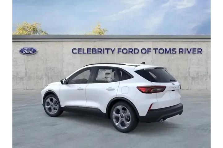 $28000 : Ford Escape 2025 AWD ST-Line image 4
