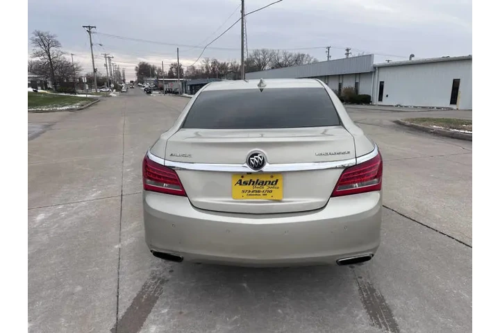 $11900 : 2015 LaCrosse Leather image 6