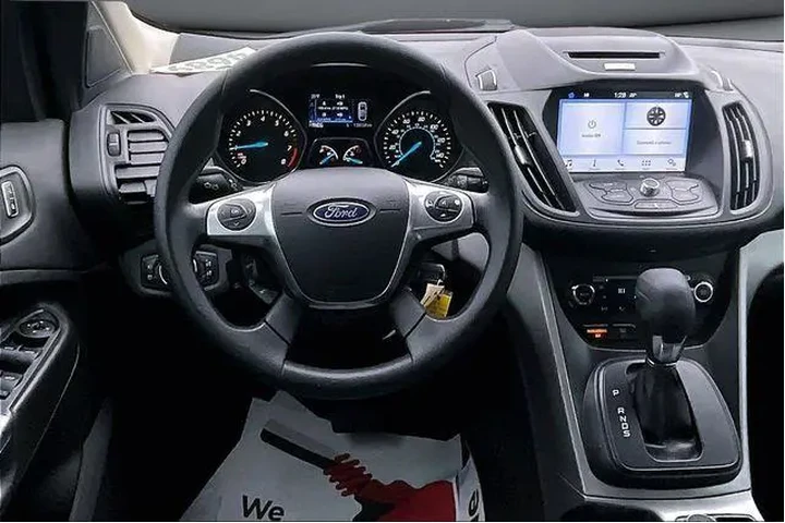 $8500 : Ford Escape 2016 AWD SE 4dr image 8