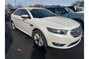 $9989 : Ford Taurus 2016 SEL 4dr Sed thumbnail