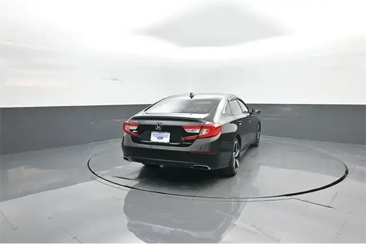 $18367 : Honda Accord 2018 Sport 4dr image 7