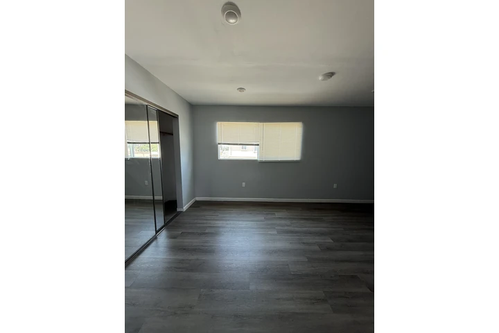 $1750 : APTO REMODELADO 1 RECAMARA image 3