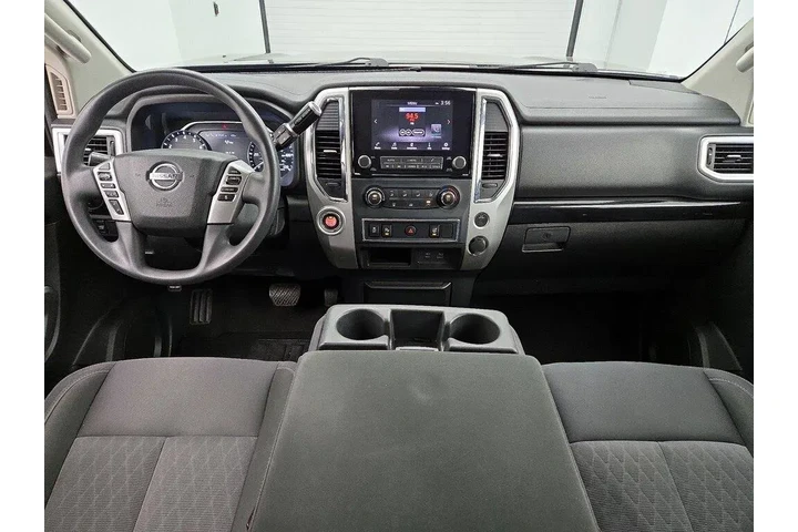 $30998 : Nissan Titan 2021 4x2 S 4dr image 9