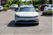 $27480 : Kia EV6 2024 AWD Light Long thumbnail