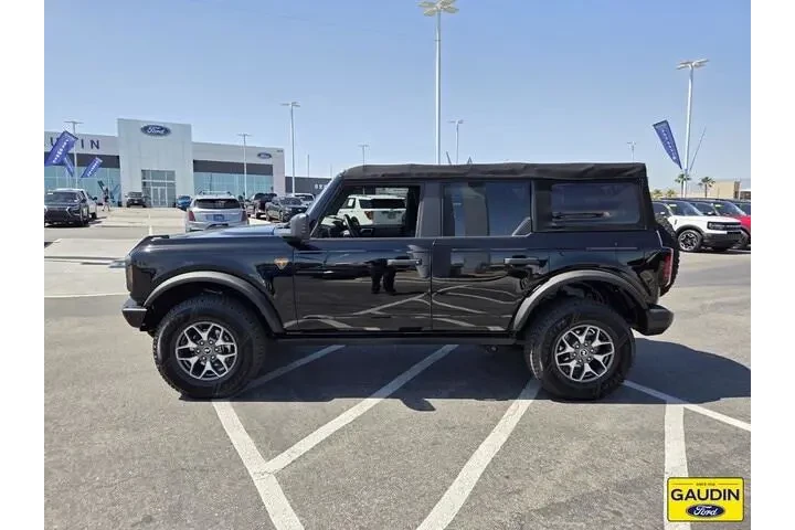 $38888 : Ford Bronco 2022 4x4 Base Ad image 4