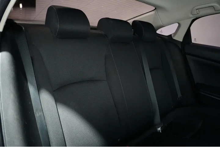 $17599 : 2017 Civic Sedan image 10